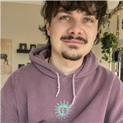Englisch-Lehrer mit Humor und sehr guten Sprachkenntnissen
