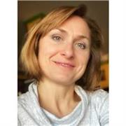 Profesora de ruso y inglés imparte clases online para adultos