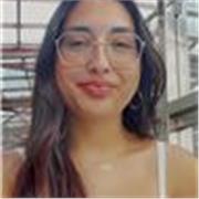 Chica creativa y dedicada con mucha paciencia. Con experiencia dando clases de repasos de primaria desde inglés hasta matemáticas.