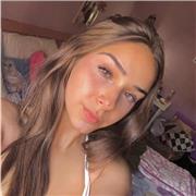 Tengo el título de técnico administrativo . Tengo experiencia por mas de 2 años como profesora particular de ingles, matemáticas y lengua castellana