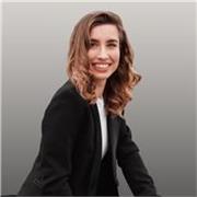Ciao!
Ho fatto il liceo classico, parlo bene l'inglese e sono avvocata.
Posso offrire ripetizioni per le scuole elementari, superiori e di diritto.
