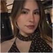 Soy profesora de español para extranjeros. Ofrezco clases personalizadas y dinámicas para ayudar a mis estudiantes a desarrollarse