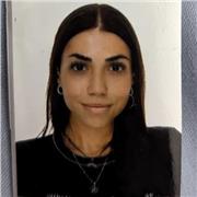 Soy una chica con ganas de enseñar a los estudiantes menores que yo todo tipo de materias, sobretodo, las de ciencias: matemáticas, física, química, biología, etc.
Actualmente, me encuentro cursando 2° de Química, en la universidad de Córdoba. 
Estoy disp