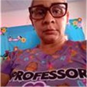 Professora com experiência em aulas online de reforço escola para criança do ensino fundamental