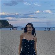 Student at the University of Edinburgh, fluent in English and Spanish