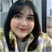 Bilingual English and Spanish tutor teaching all ages. Specialised in English official exam preparation. With 7 years of experience in teaching and a degree in Translation and Interpreting
