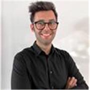Libera la tua Creatività: Lezioni di Graphic Design per Trasformare le Tue Idee in Realtá!