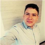 Profesor de musica con experiencia de 2 años en clases personalizadas para niños y adultos