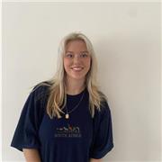 Multilingual Modern Languages Student Offering Patient and Structured English Tutoring