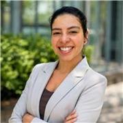 Profesora de biología con clases dinámicas  para que el alumno racione 