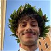 Se hai bisogno di aiuto per svolgere i tuoi compiti o i tuoi esami, sono la persona che fa al caso tuo; sono un ragazzo paziente, disponibile e alla mano.