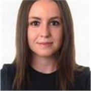 Profesora de idiomas (inglés, euskera y lengua). Profesora de apoyo de Primaria, ESO y Bachillerato