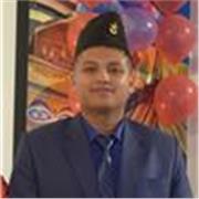 English Tutor and Engineer Helping You Learn Confidently and Effectively