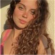 Soy una persona muy extrovertida y paciente, me encantan los niños de todas las edades y enseñar 