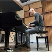 Je propose des cours de piano à domicile