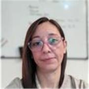 Docente ofrece apoyo escolar, ayuda con tareas y técnicas de estudio con clases claras y personalizadas