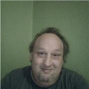 Ich unterrichte Kinder aller Altersklassen, von Grundschule bis Oberstufe.