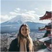 Qualified TEFL English teacher with 5 years of experience
