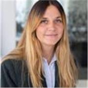French business school student gives French tutoring lessons