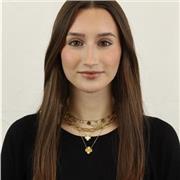 Profesora particular de inglés con muchas ganas de enseñar. Doy clases a niños de todas las edades y adolescentes.