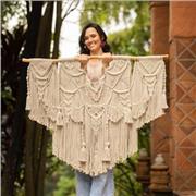 Soy Diseñadora de profesión y te dejará de corazón, conmigo podrás aprender a conectar tus emociones creando con tus manos tejidos en Macrame