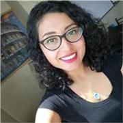 English tutor teaching all students