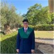Soy maestro de primaria y busco dar clases particulares o cuidar a algún/a peque de entre 4 y 13 años, contacta y hablamos 📝😄