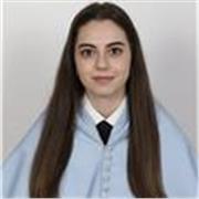Profesora de Educación Primaria e Infantil imparte clases de apoyo y refuerzo en todas las asignaturas