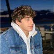 Studente di Scienze Naturali impartisce ripetizioni di chimica per ogni livello