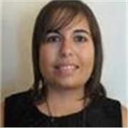 Profesora con Pedagogía y Psicopedagogía, experta en apoyo, orientación y reeducación en las diferentes materias escolares. 