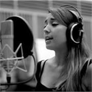 Profesora de técnica vocal con amplia experiencia. Todos los niveles y edades!