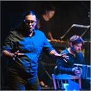 Profesor con más de quince años de experiencia en el entrenamiento de cantantes