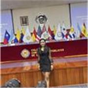 Profesor de contabilidad imparte clases online