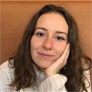 Profesora dinámica de español, inglés e italiano para todas las edades.