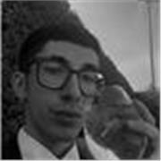 Salve, sarei molto disponile nell’insegnate italiano a chi ne ha più bisogno. 
(Madrelingua) 
Anche lezioni online :)
