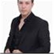 Clases personalizadas de canto para principiantes apasionados por la música.
