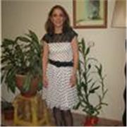 Me defino como una persona comprometida, empática y con vocación por la enseñanza. Disfruto compartir conocimientos.