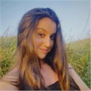 Profesora de refuerzo para Primaria con enfoque personalizado, paciencia y métodos dinámicos para que aprender sea mejor