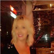 Profesora de apoyo escolar de primaria y secundaria, inclusive filosofía y francés