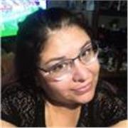 La profesora carolina ofrece clases de 1 y 2 basico