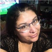 La profesora carolina ofrece clases de 1 y 2 basico