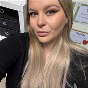 Mit Herz und Fachwissen: DaF-Lehrerin mit 3 Jahren Erfahrung