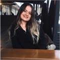 Elif: Hedefine odaklı, matematik tutkunu kadın öğretmen