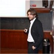 Offro lezioni private a ragazzi di qualunque età e livello. 