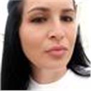 Profesora titulada en psicología con más de 15 años de experiencia.