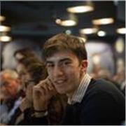 Ragazzo Diplomato al liceo Scientico e laureando in informatica si offre per ripetizioni e aiutocompiti