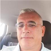 Insegnante di materie storiche, filosofiche diritto si propone per lezioni private. Esperienza già acquisita in azienda leader di settore