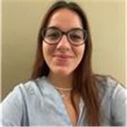 Diplomata al liceo scientifico, ottime competenze in ambito sia scientifico che linguistiche (inglese)
