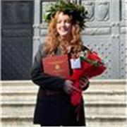 Laureata in lingue, culture e letterature moderne europee offre ripetizioni di inglese e spagnolo (lingua e linguistica), italiano