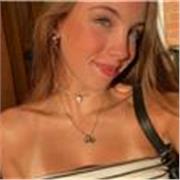 ¡Hola! Me llamo Carmen, futura estudiante de Biomedicina con excelentes notas. Ofrezco clases de Primaria, ESO y Bachillerato